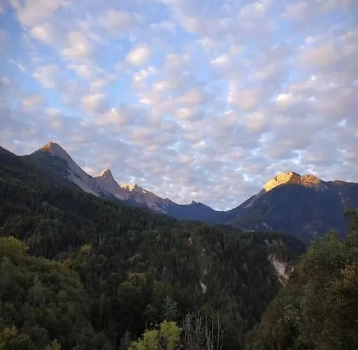 Reddish Deer House ::: Cadore Dolomiti 발레 디 카도레