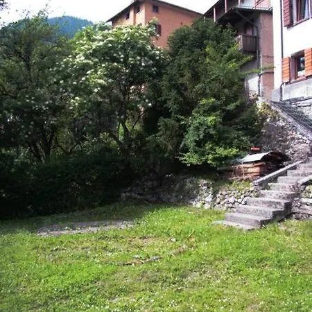 شقة Reddish Deer House ::: Cadore Dolomiti فالي دي كادوري